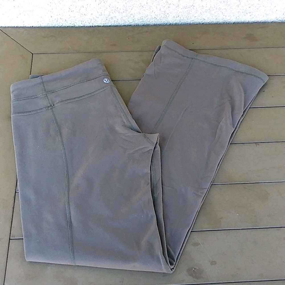 Lululemon Leggings - Picture 2 of 8